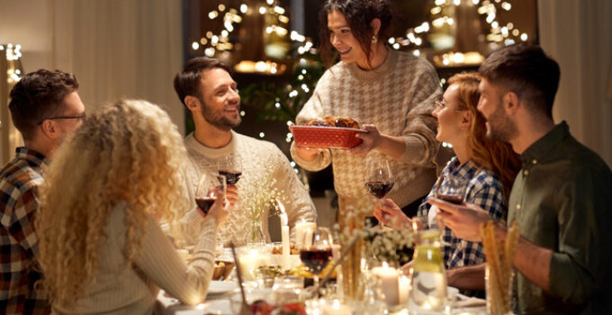how to keep your smile healthy during the holidays